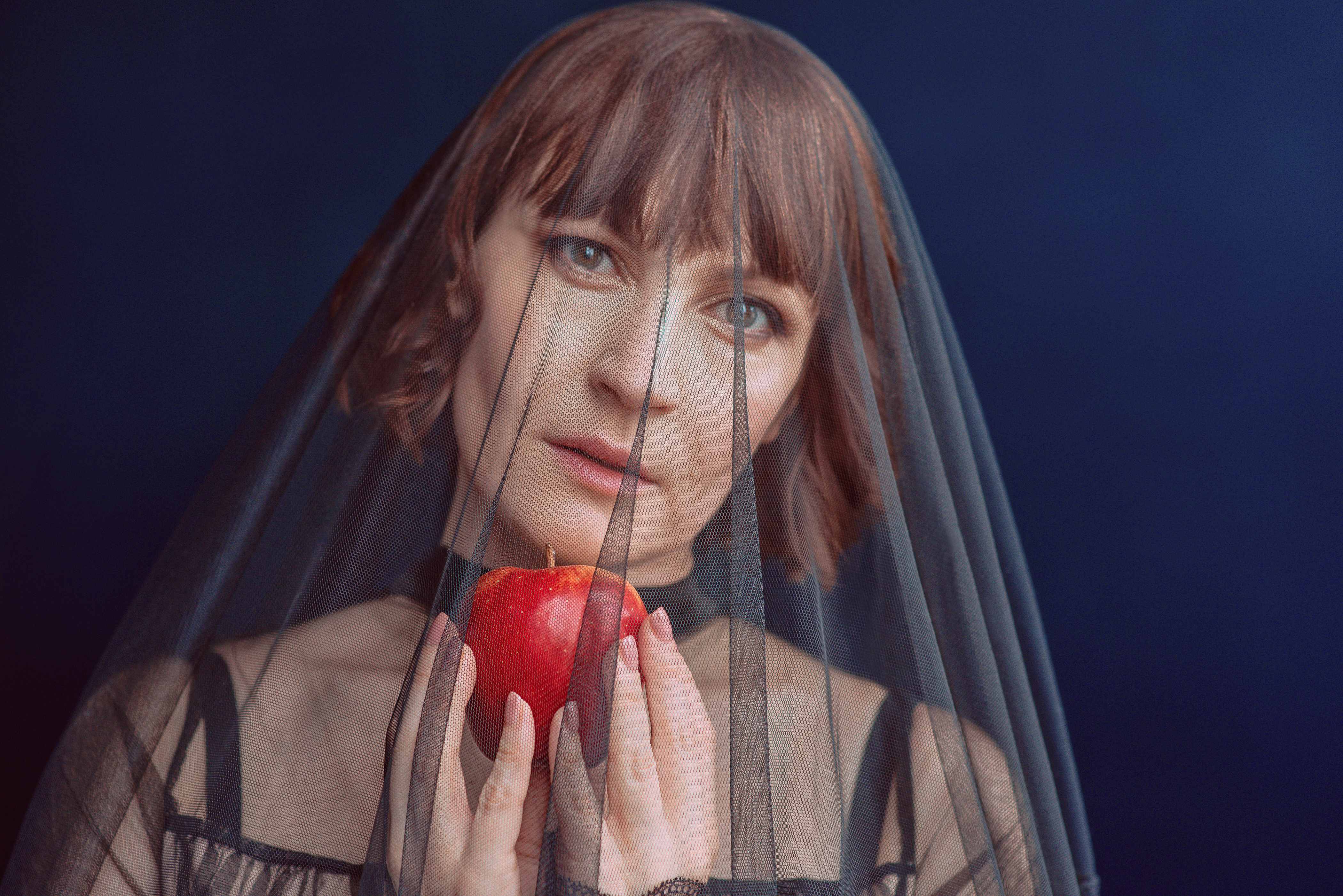 Портрет Софьи Боткиной: Психология и стиль